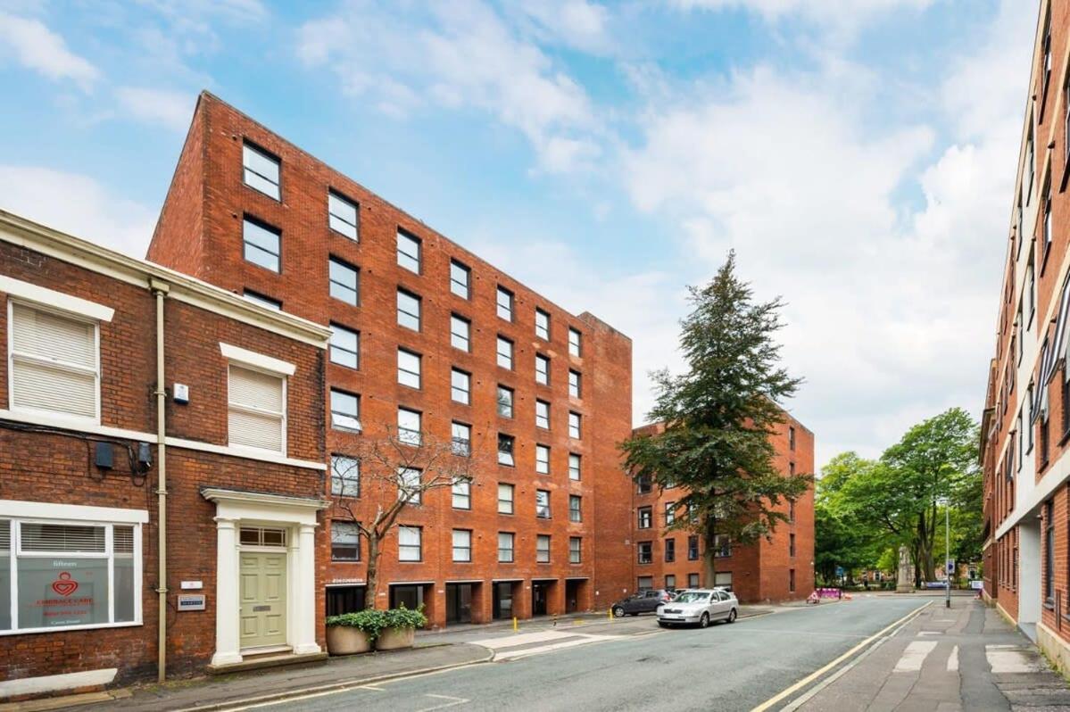 A Lovely 2 Bedroom Apartment In The Heart Of Preston プレストン エクステリア 写真