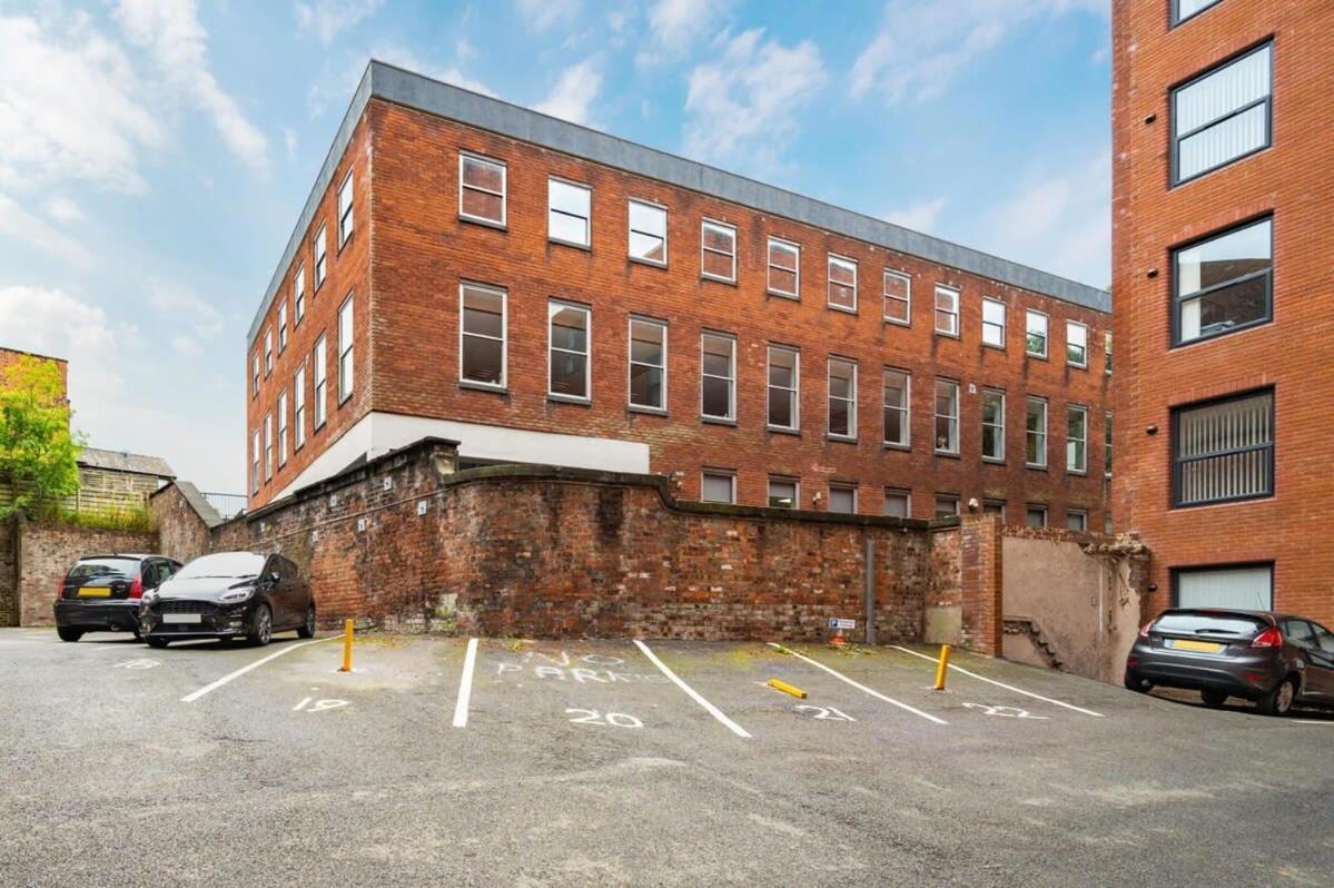 A Lovely 2 Bedroom Apartment In The Heart Of Preston プレストン エクステリア 写真